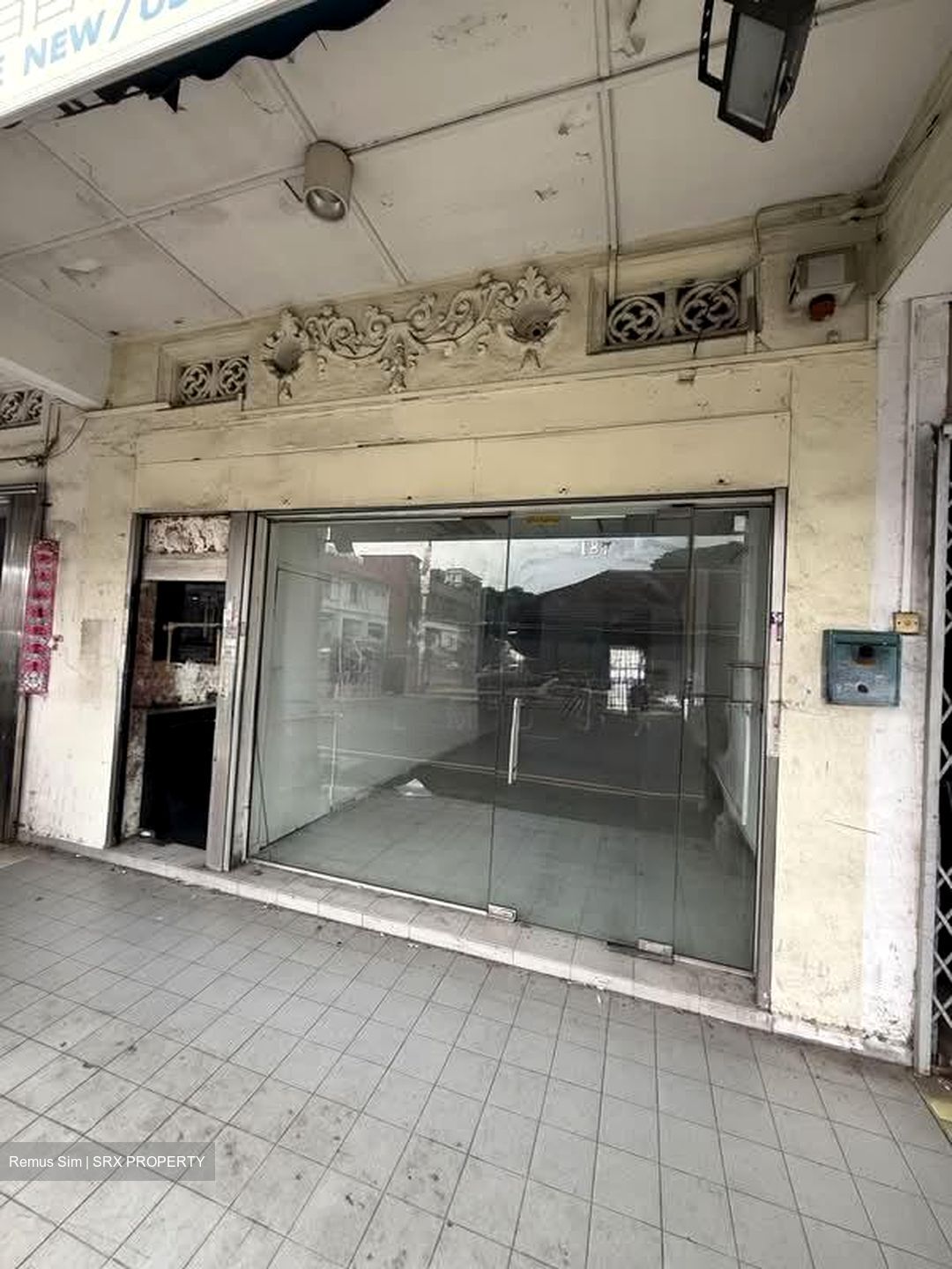 Sims Avenue (D14), Shop House #605306491
